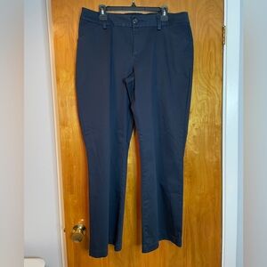 Lee Women’s Curvy Fit Chino Navy Blue Size 16M
